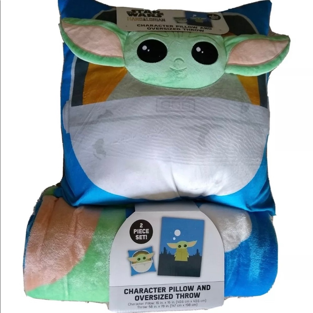 Star Wars BABY YODA Character Pillow Set